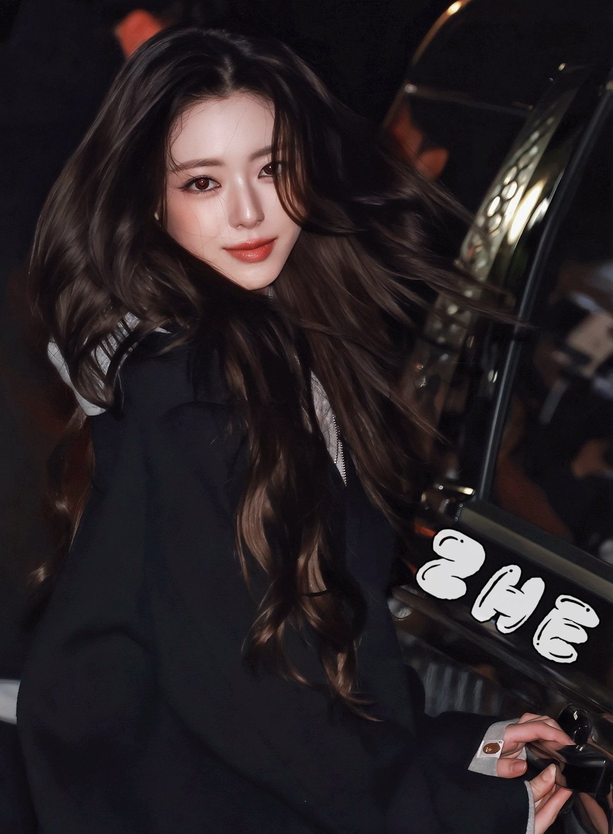 【申有娜】蛇女聚焦猎物的神态 