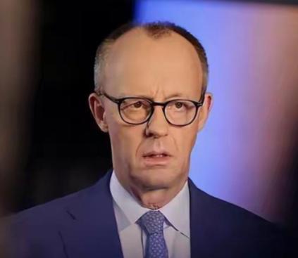 这回德国新总理默茨的表态可有点意思，没有俄罗斯点头，欧洲军队绝不能踏进乌克兰一步