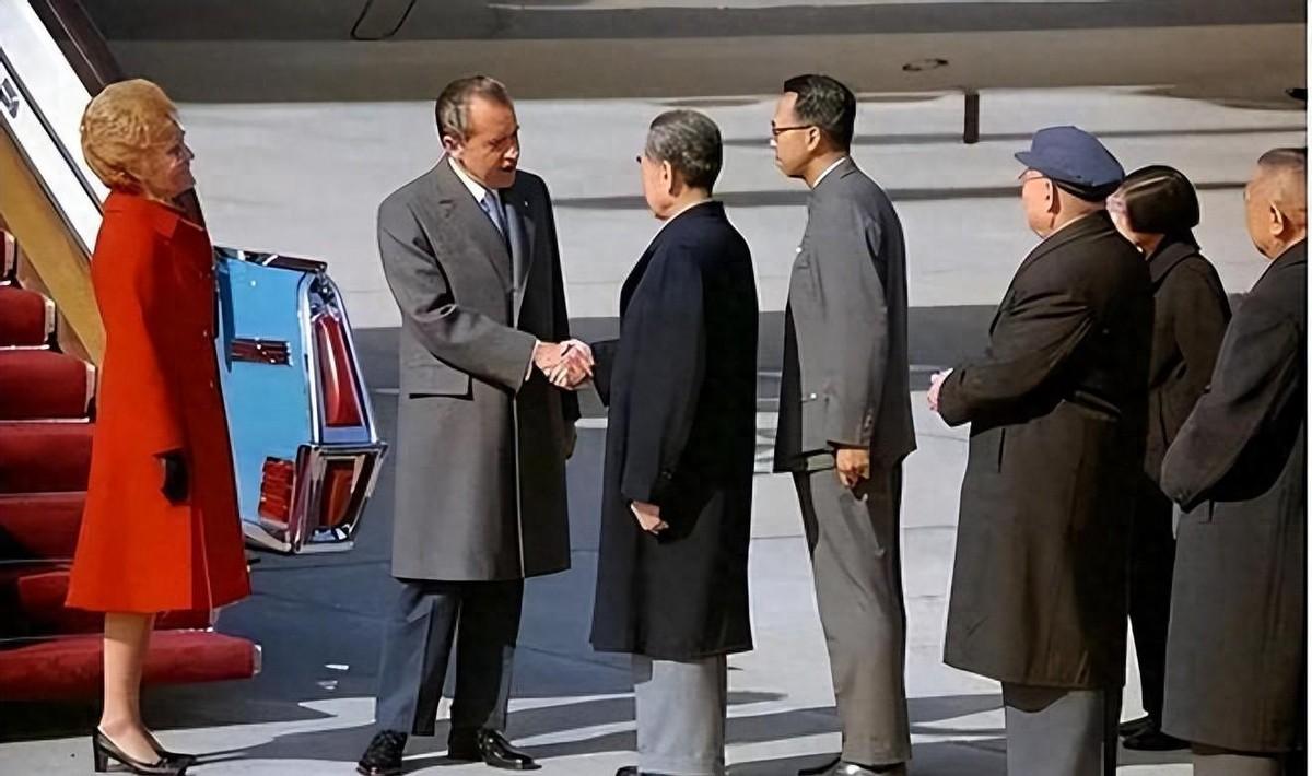 1972年尼克松访华为何点名要求见39军？周总理意外，毛主席却道他依然不服气
1