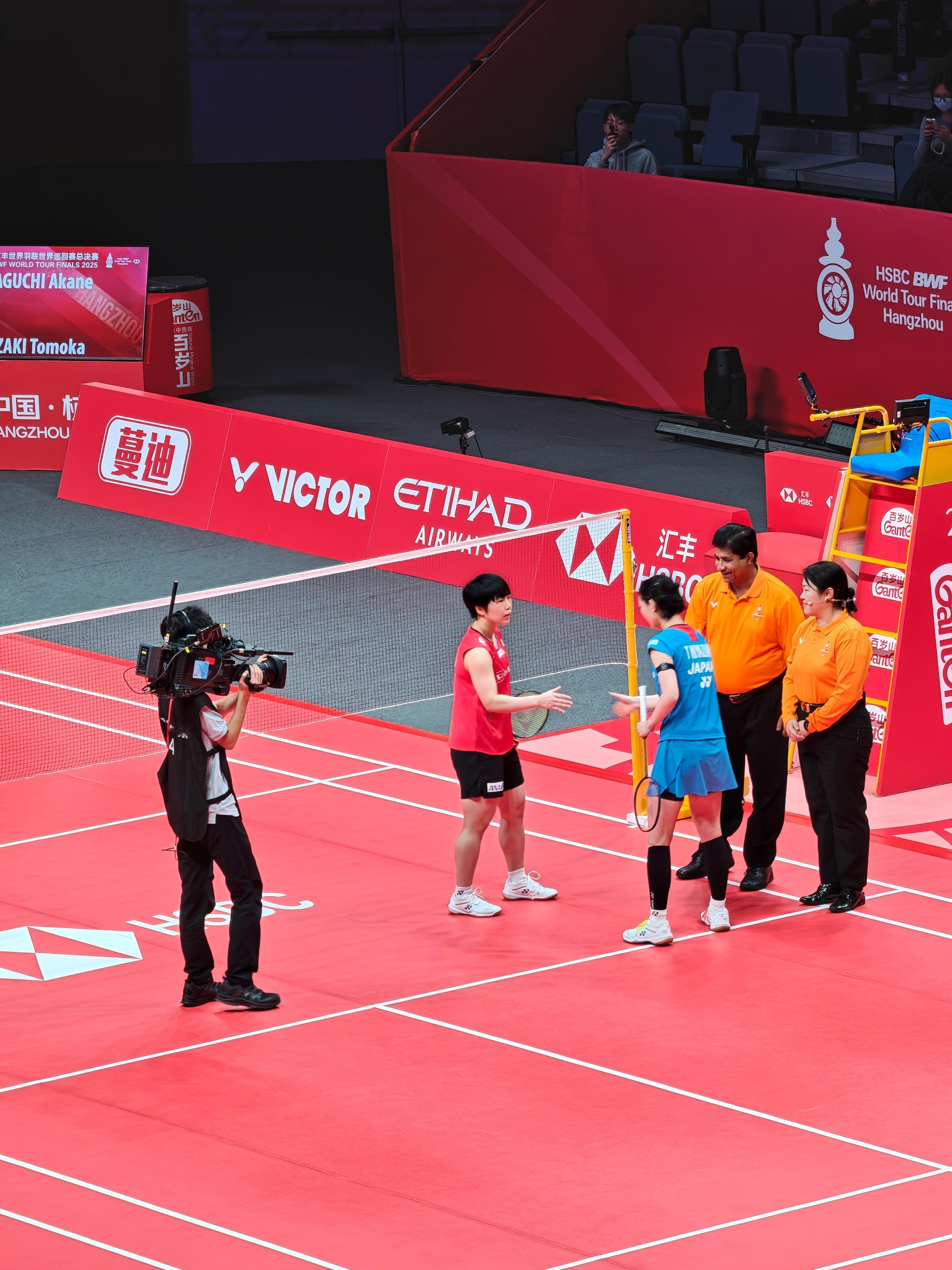 山口茜🇯🇵 vs 🇯🇵宫崎友花，比赛马上开始！决胜杭州胜利在握2025年