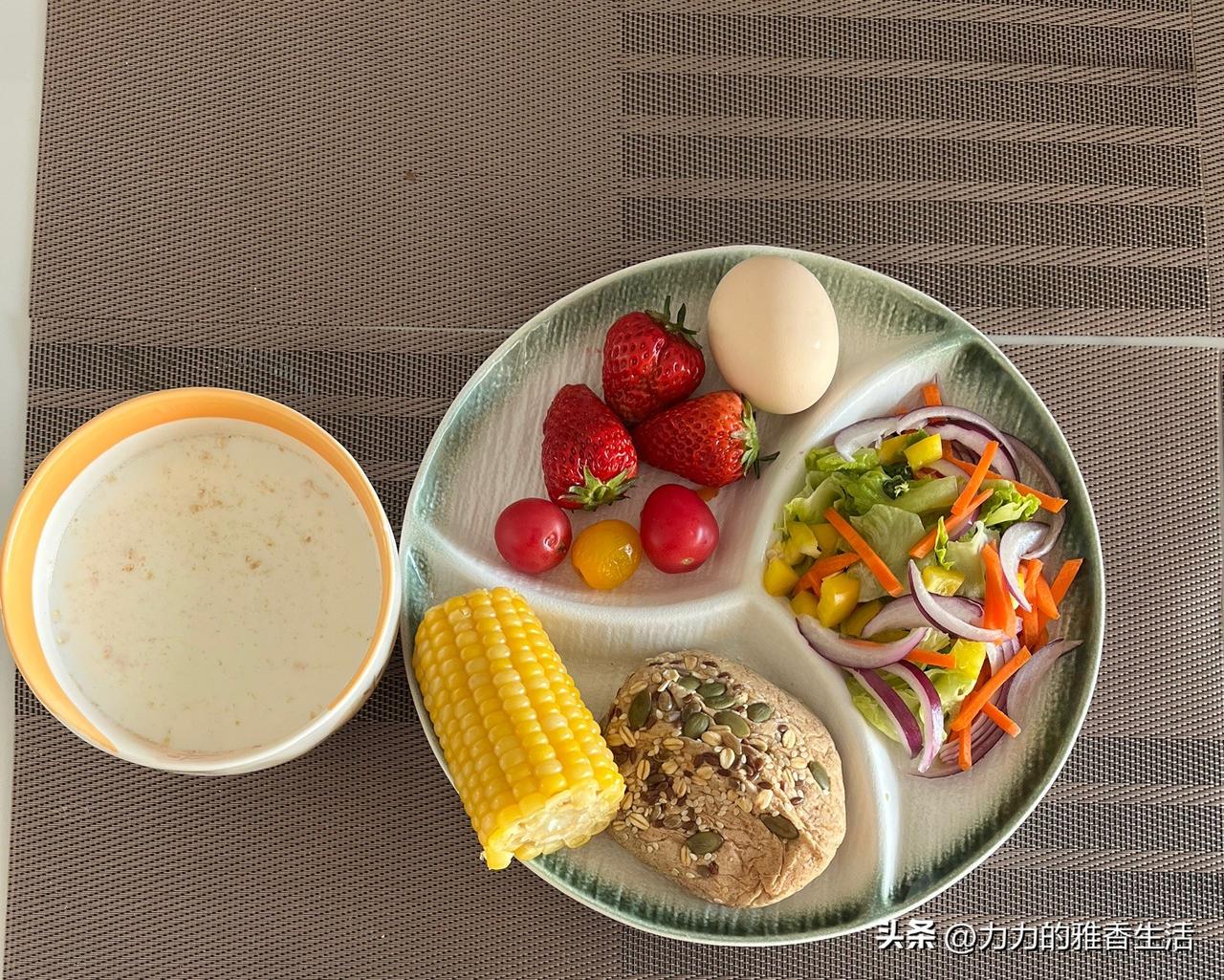 减脂控糖第三十七天，已经成功减重七斤，既没有极端饿肚子，也没有拒绝主食，而是适当