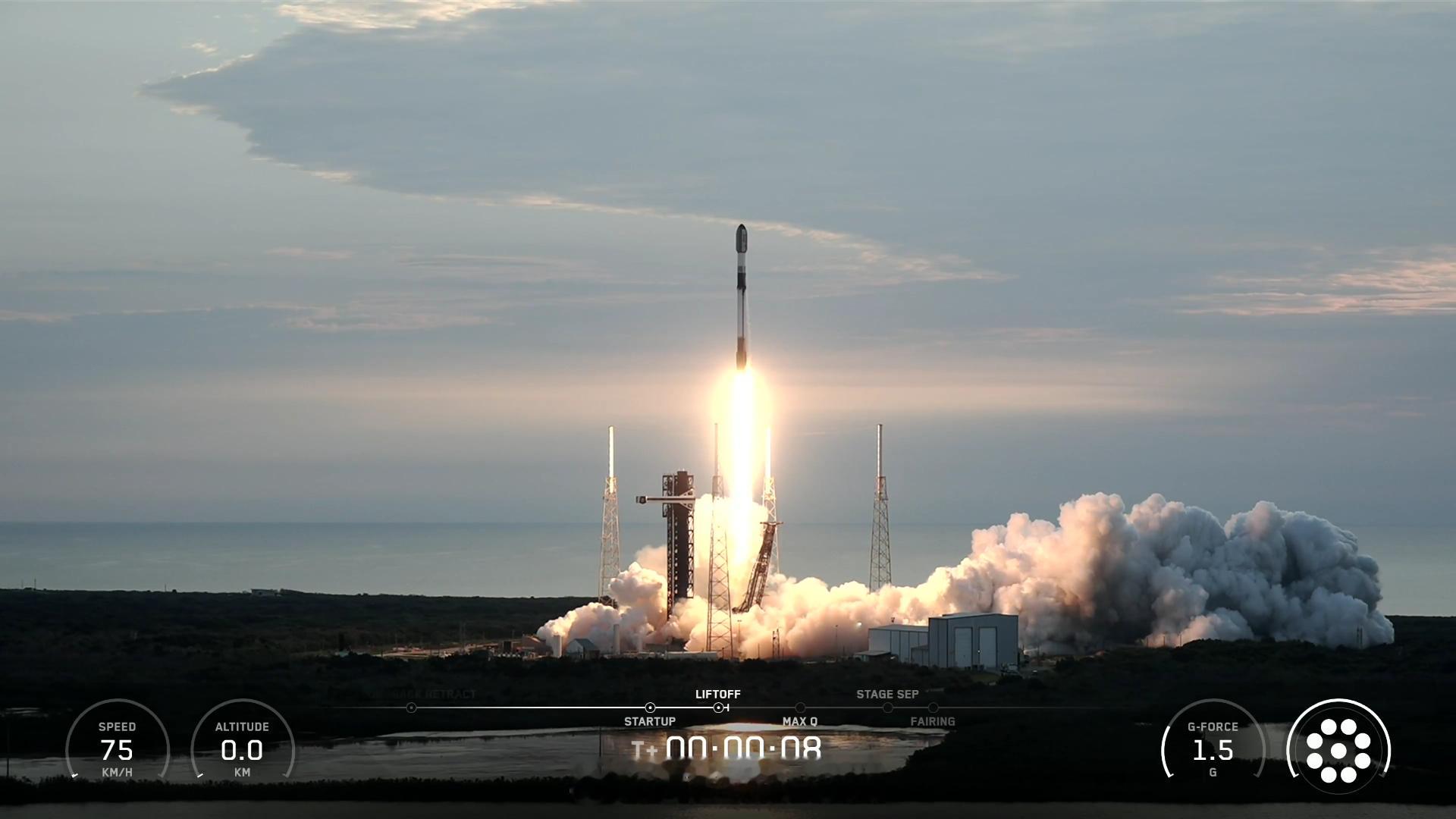 【SpaceX“星落”返回舱完成首次部署】当地时间6月23日6时53分，Spac