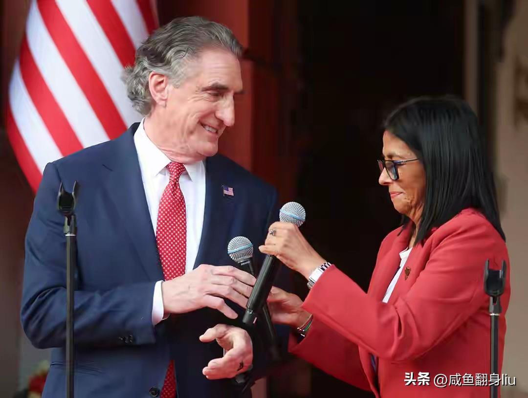 【委内瑞拉1亿美元黄金只是开始】

委内瑞拉送给美国1亿美元黄金，并且还给特朗普