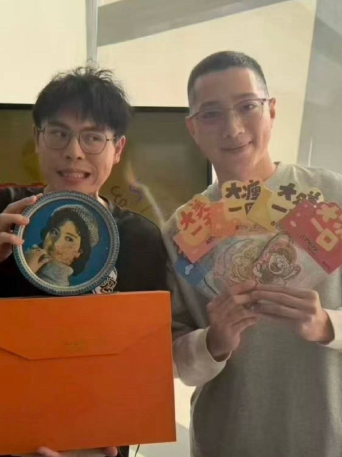 赖冠霖近照赖冠霖怎么长这样了 赖冠霖近照，怎么长这样了? 