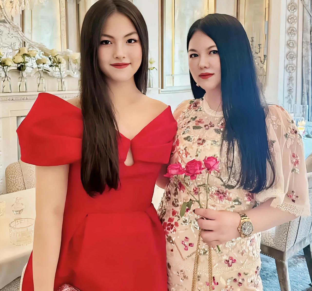 妈妈爱女，何须婚姻证明，李湘那么多资产，会让女儿结婚受委屈吗
李湘身家丰厚，这是