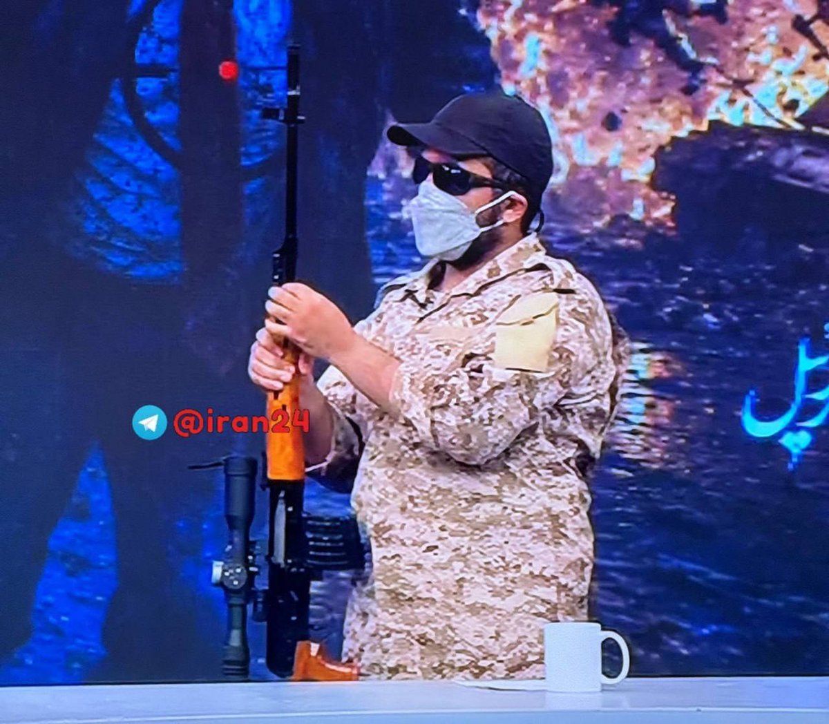 🇮🇷 伊朗媒体直播如何使用机枪和狙击步枪的教程。玻利瓦尔英雄之地美以伊冲突