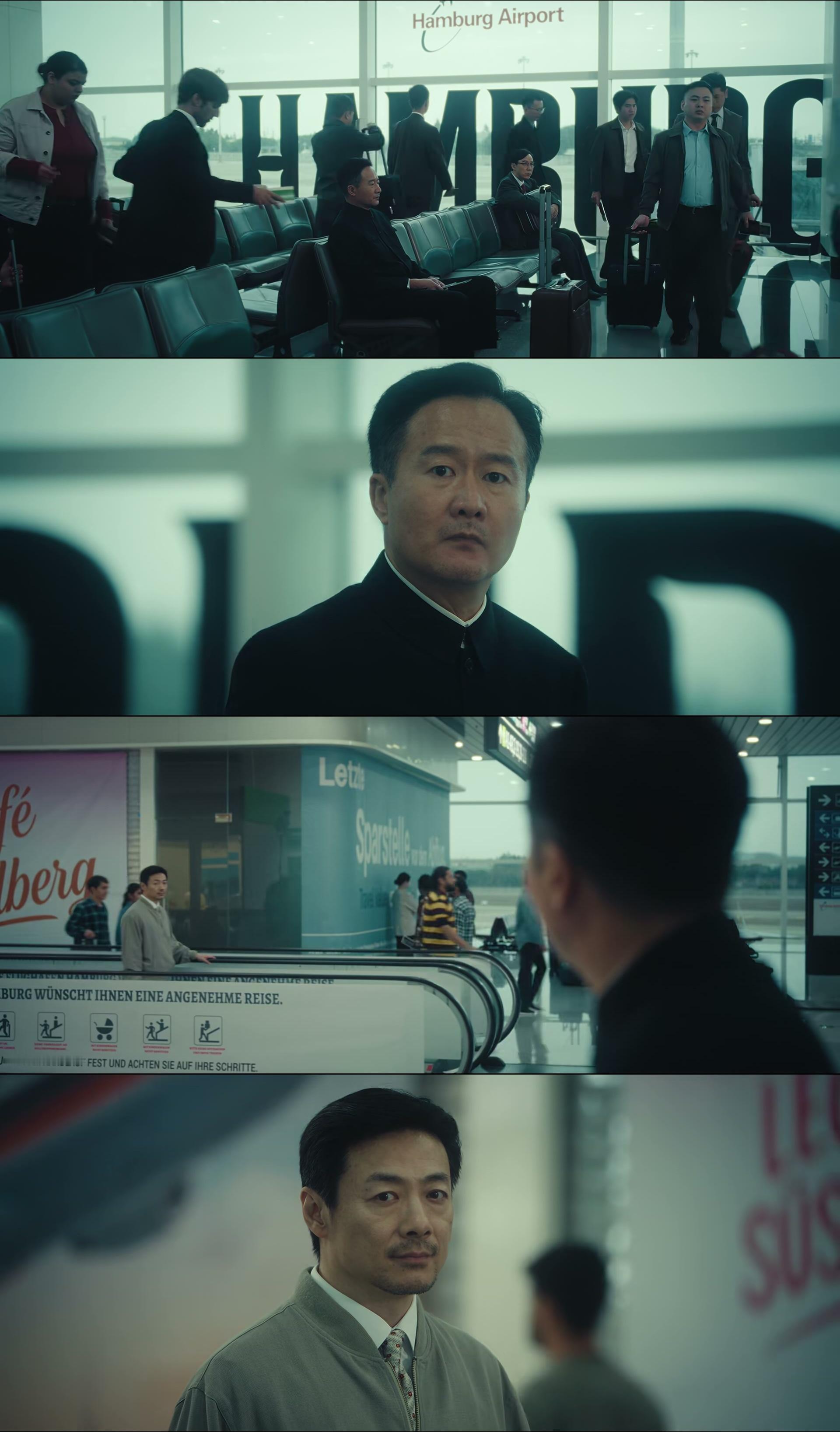 电视剧交锋交锋的口碑 追《交锋》下来一个很深的感受，它讲故事的方式很抓我。光是开