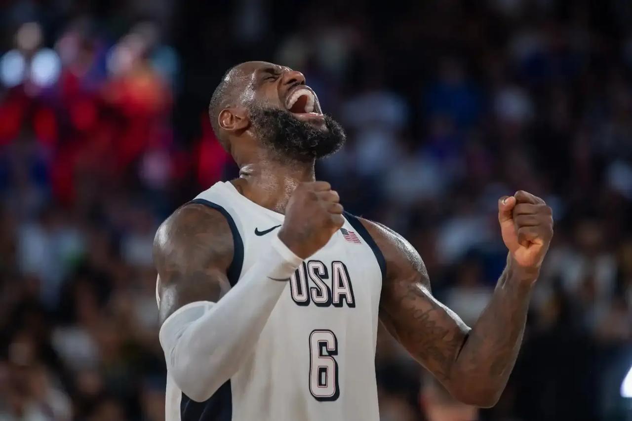 谁还说詹姆斯打不了关键球？不管是NBA还是奥运会，詹姆斯在淘汰战中已经豪取20连