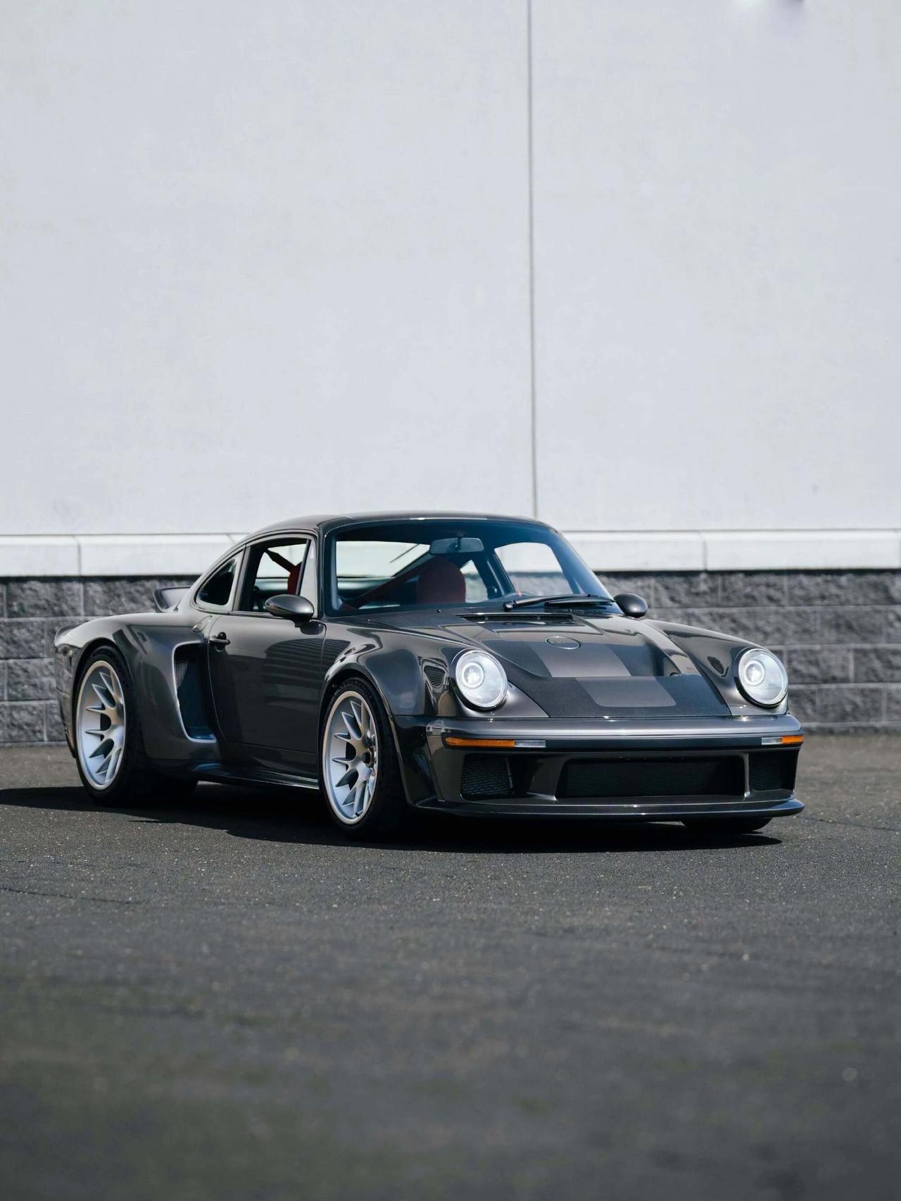 Singer DLS Turbo，基于964代911彻底重构，宽体碳纤维车身灵感