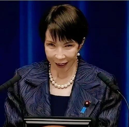 菲律宾民众倍感失望！7.9 级强震来袭，当地灾民正迫切等待国际援助，可曾经与菲律