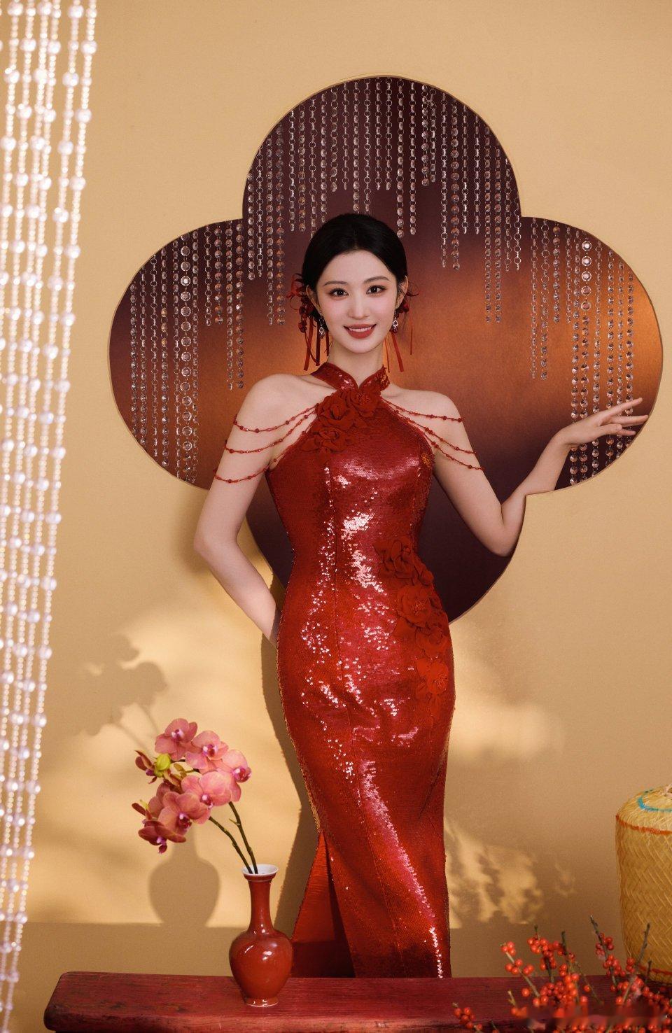 王楚然红包人美大气的楚然，都来支持成何体统，今晚春晚还有节目哦 