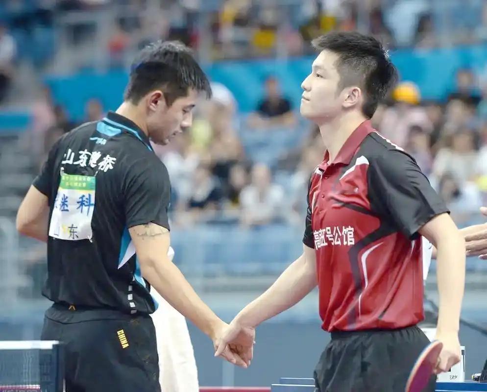 张继科说祖国荣誉高于一切张继科说只有一个东西比健康大，那就是祖国荣誉。这就是刻在