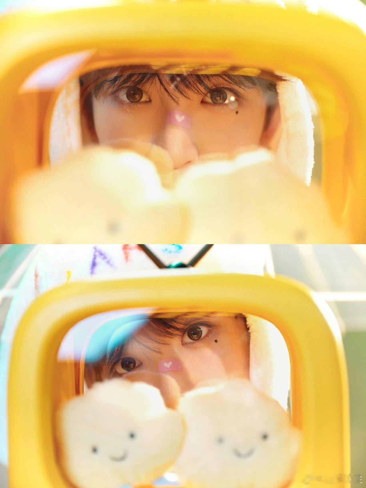 救命！黄子弘凡开唱秒变静音模式，瞳孔地震式找问题，愣是没瞅一眼手里的 “话筒”,