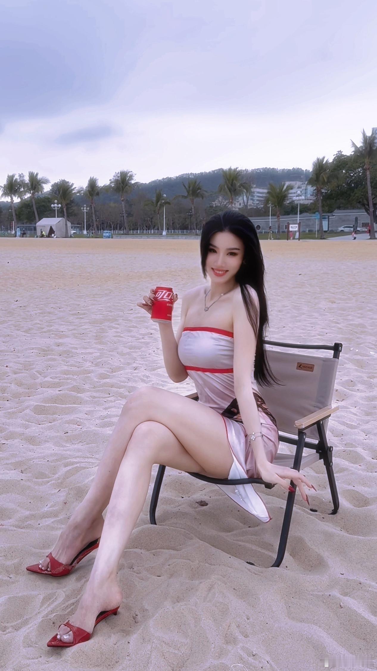 喝一杯吗 我说可乐～ ​​​