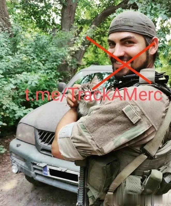 昨天，29岁的美国雇佣兵杰里科·斯凯·马加隆在乌克兰战场阵亡，死讯得到了他的母亲