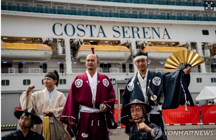 亚运会 丰臣秀吉出现在日本亚运会欢迎仪式上。是的，那个于1592年入侵朝鲜并发动