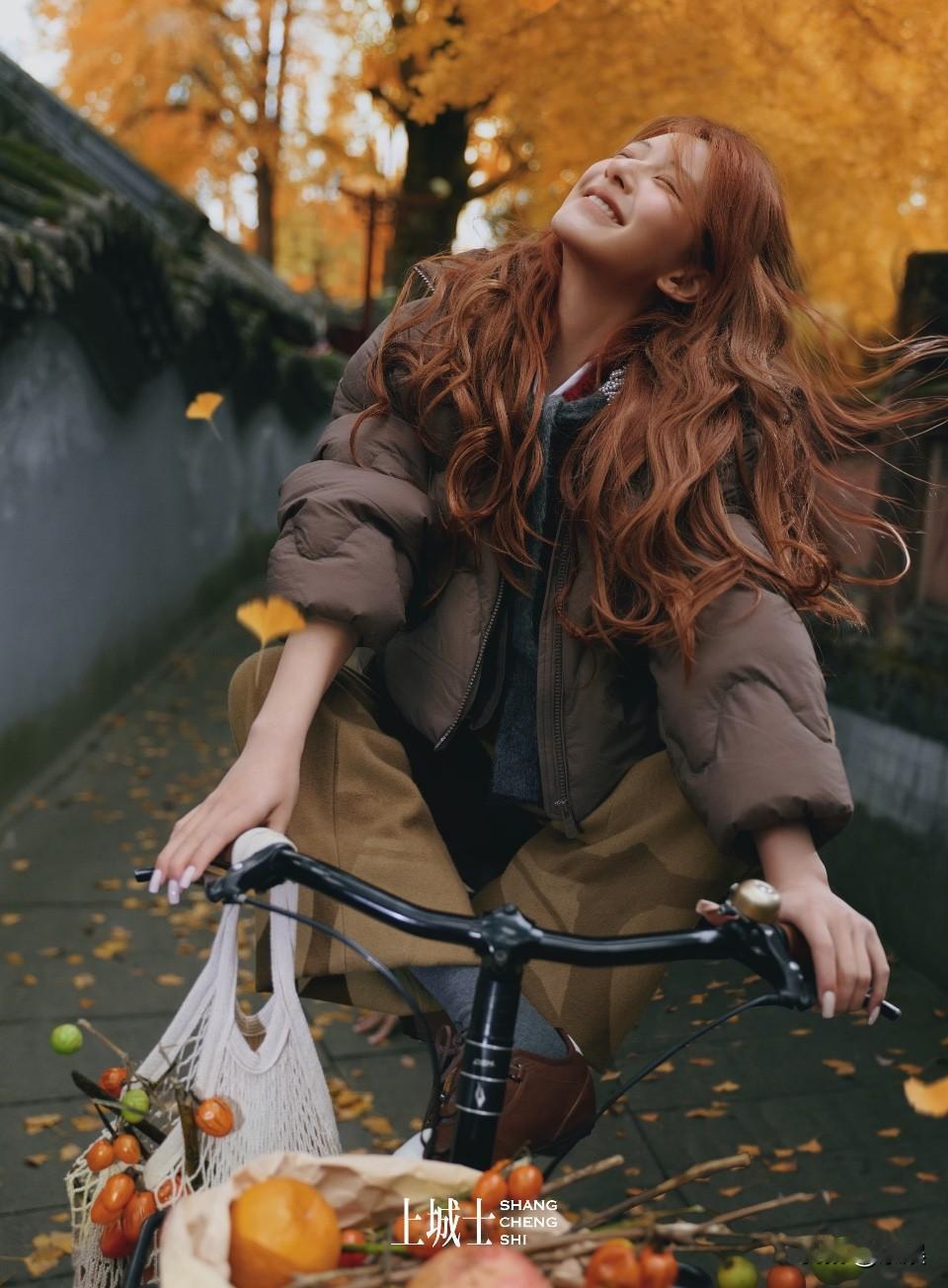 太有生命力了，看得人落泪，这组图简直跟吃了冬天的第一个烤红薯一样，第一感受暖暖的