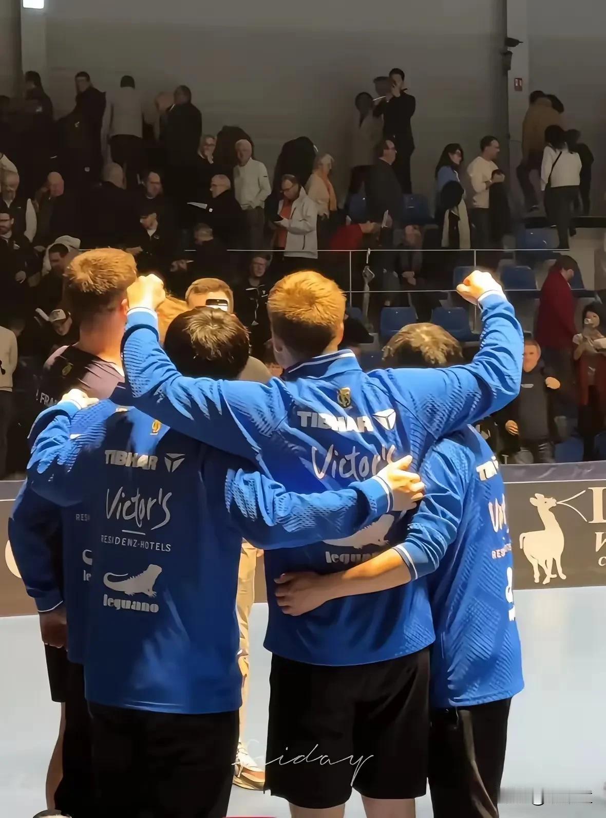 这次樊振东到欧洲参加比赛，发现他们也是很人性化的，就比赛而言，也是不贪多、不贪大