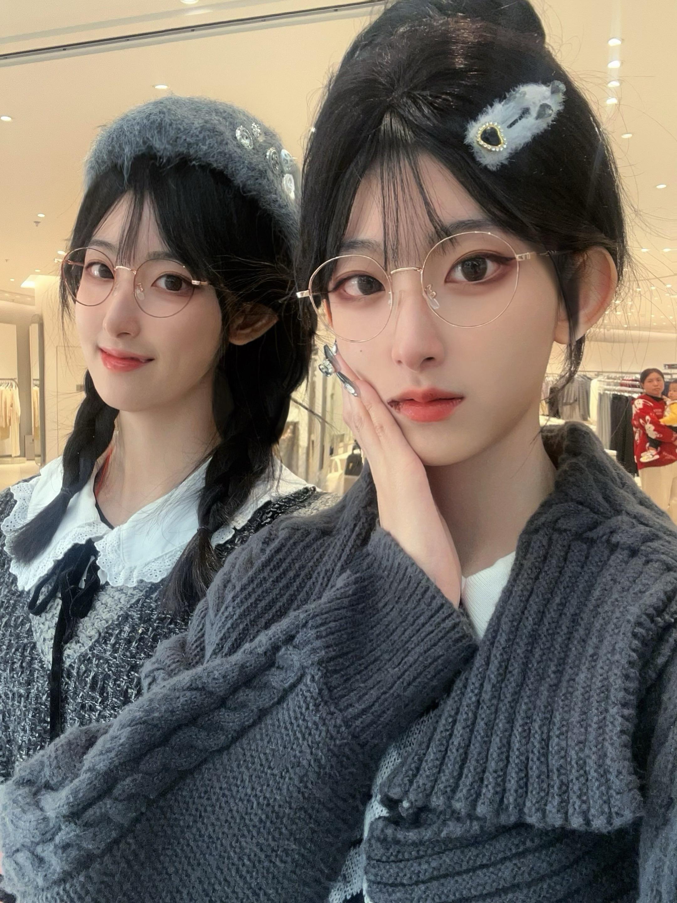 虚化所有人群聚焦你。