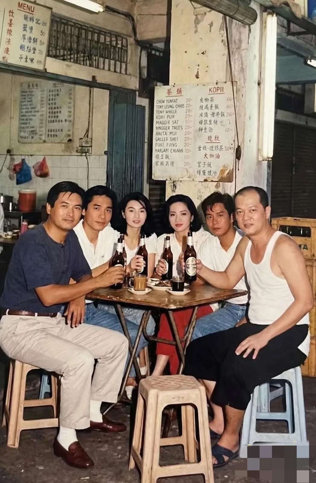 我敢打赌！这张老照片里面99%的年轻人认不出三个，能认出三个以上的，说明你是上了