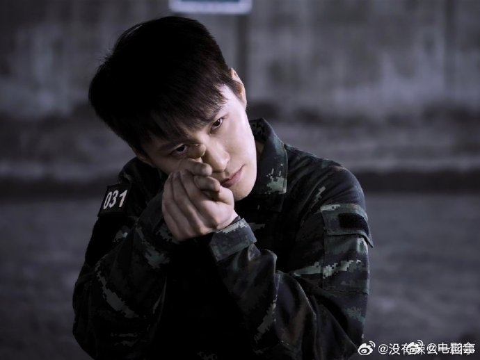 蒋一侨[超话]蒋一侨回应撞脸蒋璐霞蒋一侨回应撞脸蒋璐霞的故事，让我看到了她的善良