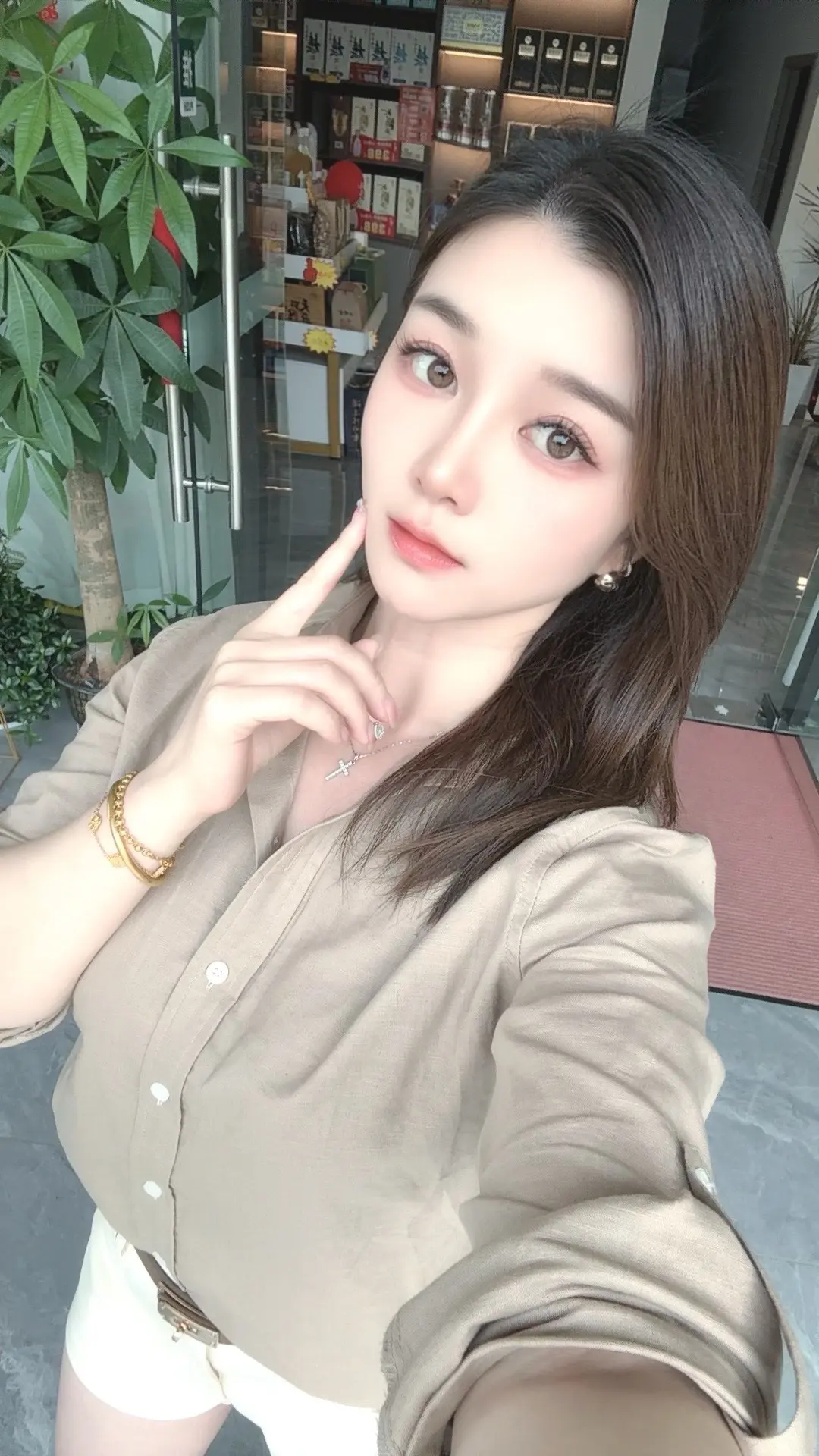 最近颜值不太稳定，一会儿美，一会儿特别美😎