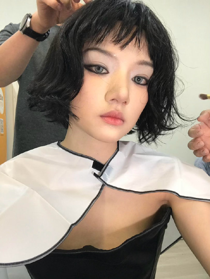 这居然是任敏吗没认出这是任敏 没认出这是任敏 