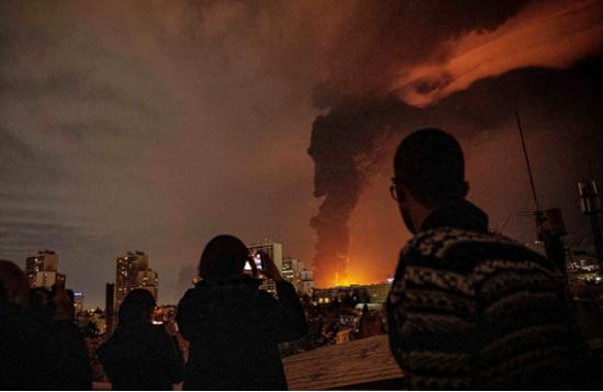 3月29日，中东“和解假面”被彻底撕碎，阿联酋驻美大使奥泰巴隔空喊话美军“千万别
