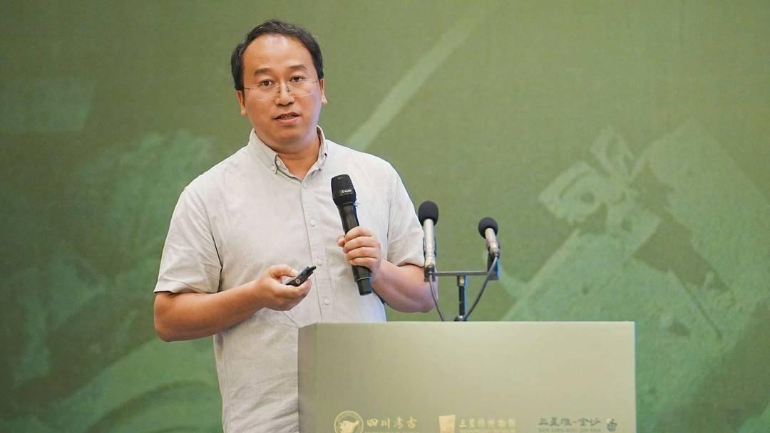 考古三星堆青铜瓿三星堆遗址发现40周年  三星堆8号祭祀坑出土的鱼纹青铜瓿，20