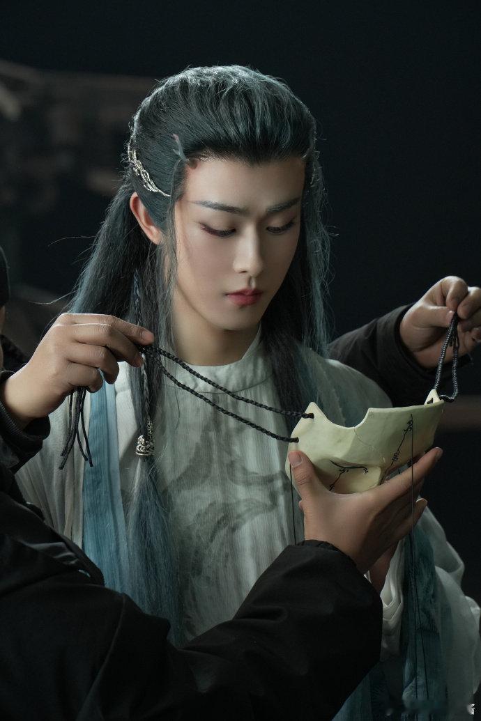 #大梦归离神级转场# 卓翼宸的梦境破碎，水中的挣扎，通过大梦归离的转场，每一个细