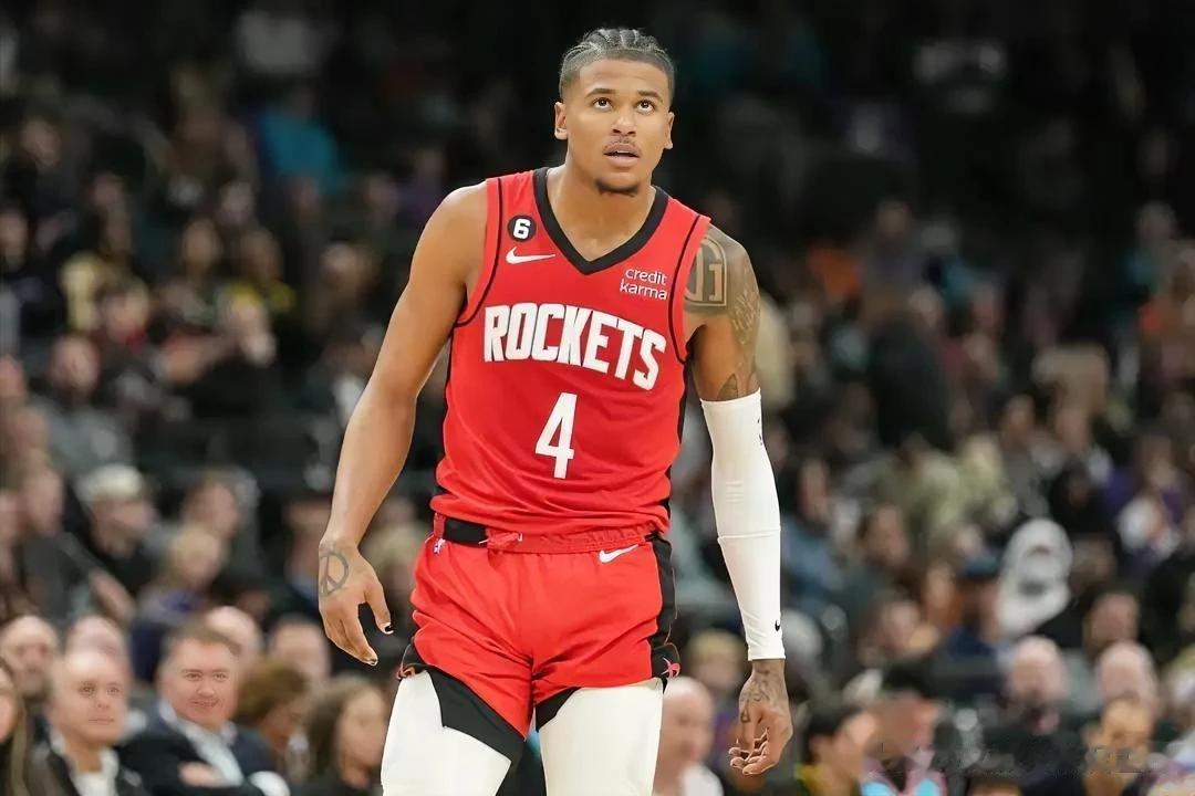  
北京时间9月6日NBA火箭队榜眼郎球员杰伦.格林近日接受随队记者采访透露：“