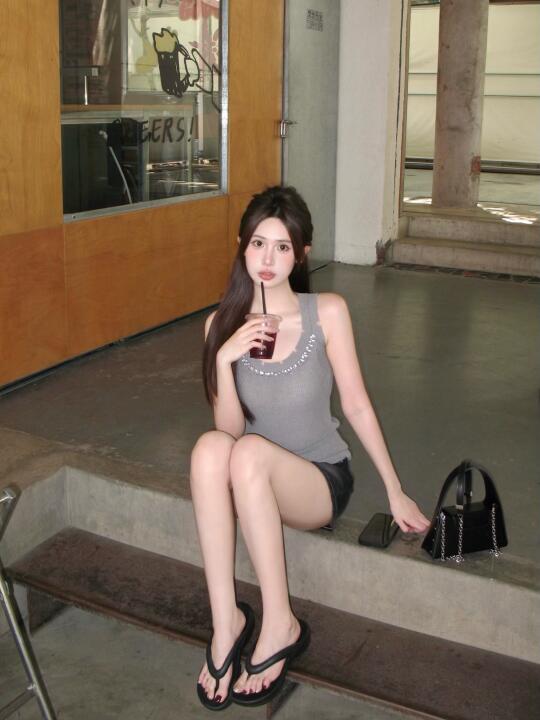 🤍🖤今天这套主打一个慵懒随意～