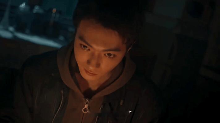 方圆八百米定档 名字就很有意境。“方圆八百米”，一个不远不近的距离，可能是案发现