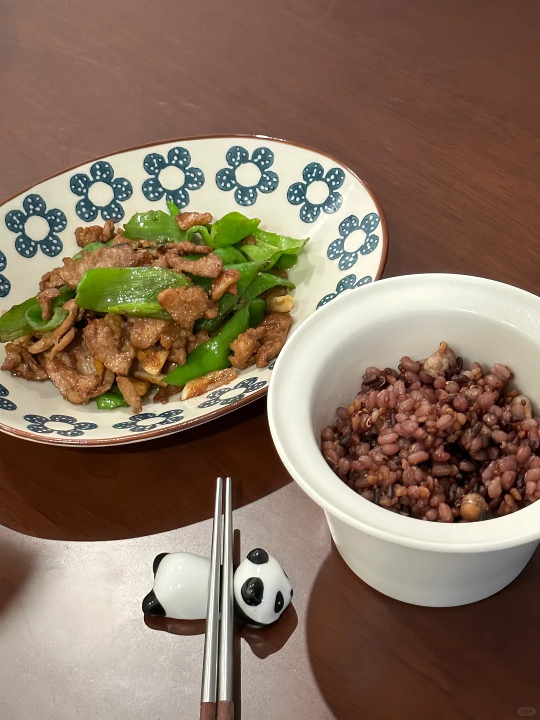 一人食晚餐🍚🥢 西红柿炒蛋➕辣椒炒肉