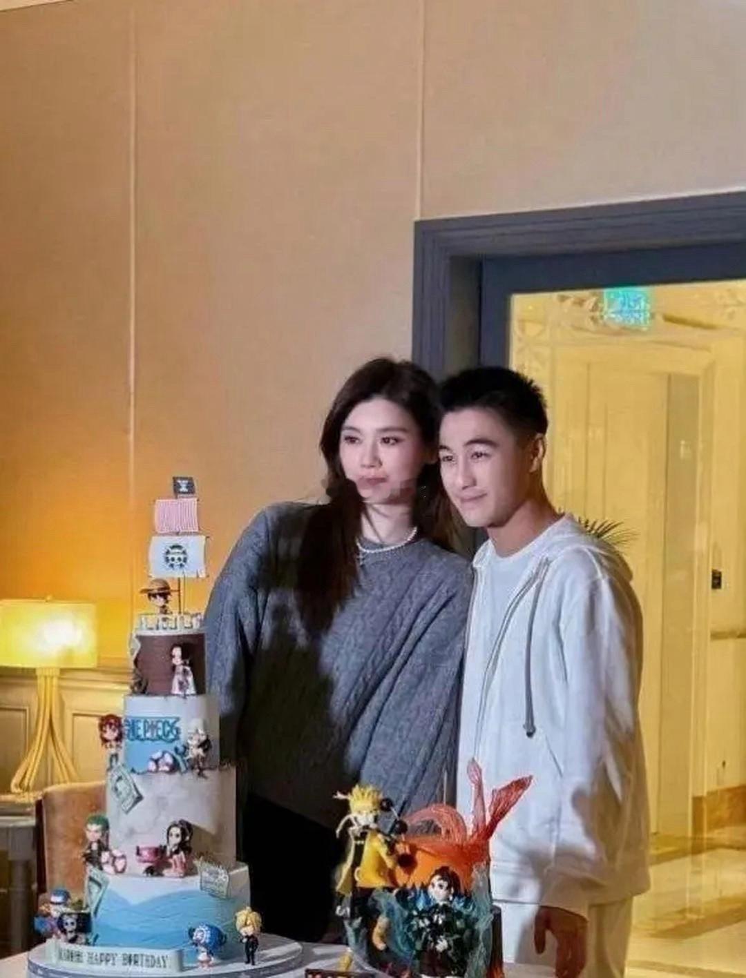 看到这两张照片突然理解豪门的眼光了…… ​​​