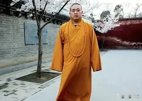 释永信用自己违法违纪行为，再次证明了啥叫现世报。