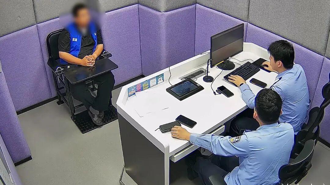 “没有规矩，不成方圆。”上海浦东，一名男子竟把价值百万甚至上亿的民航客机和数百名