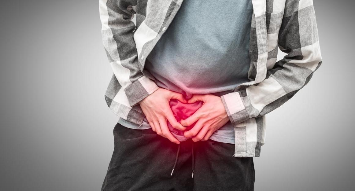 长期憋尿会损伤膀胱功能，还可能引发泌尿系统感染，再忙碌也不要刻意憋尿。

说真的