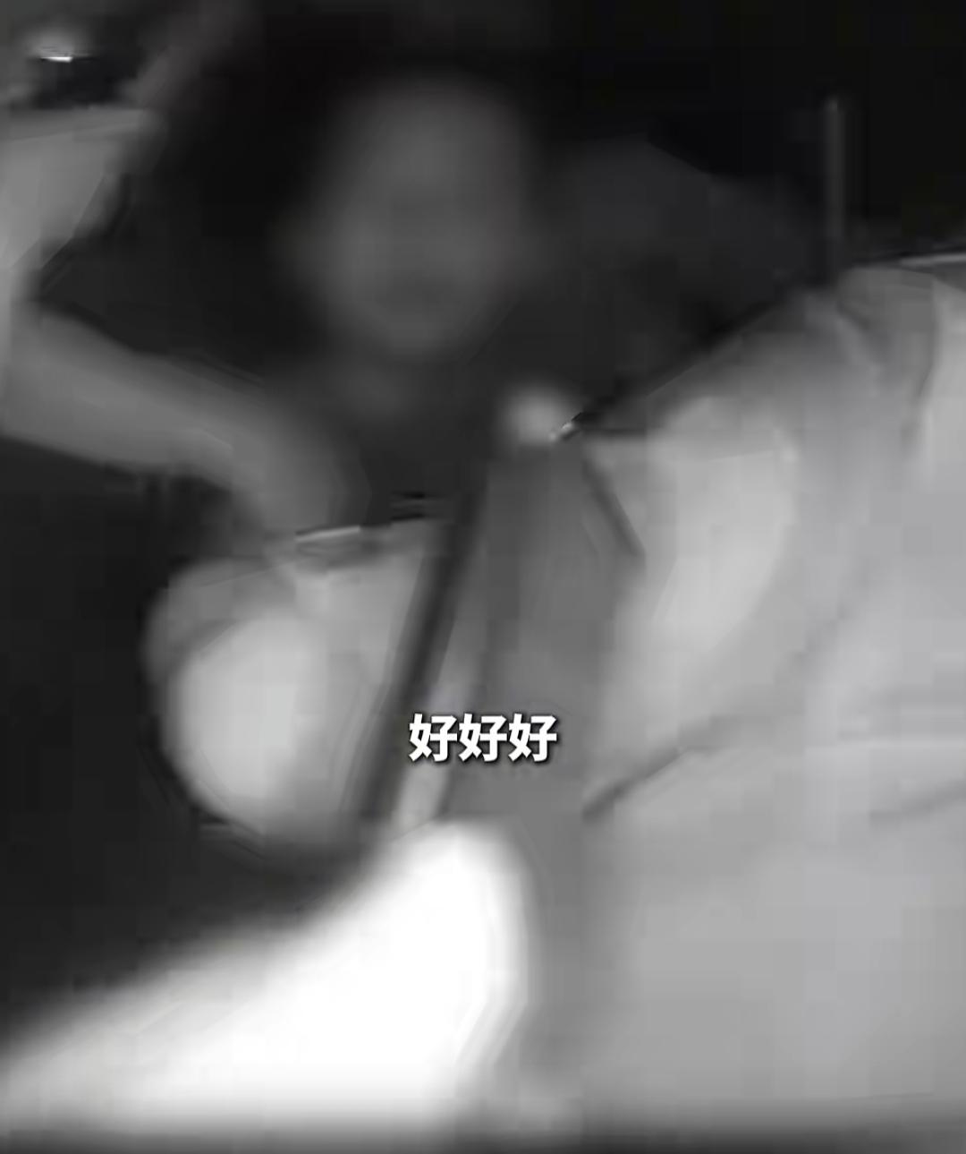 8岁男孩坠入窨井冷静报警，上演教科书式自救。7月13日，浙江宁波一则儿童安全自救