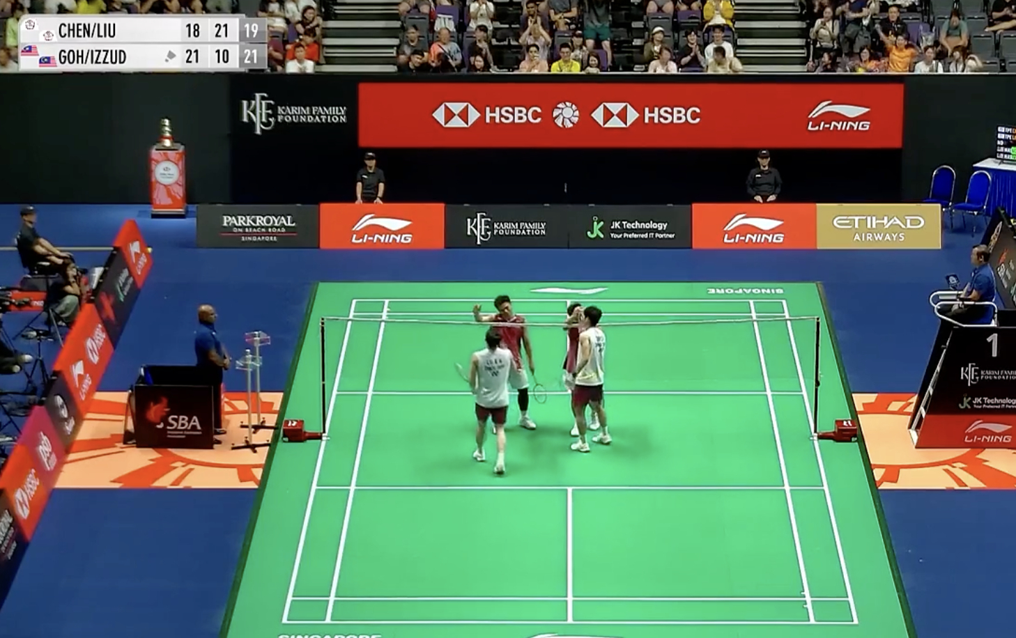 吴世飞/伊祖丁🇲🇾 21-18、10-21、21-19 陈政宽/刘广珩202