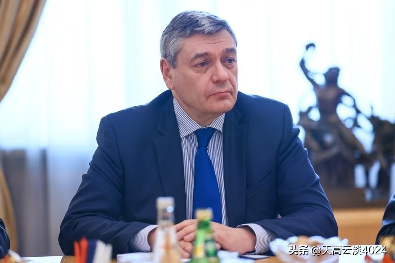 俄副外长：若日方威胁远东将反制 俄日关系最近愈发紧张。俄副外长鲁登科称俄日关系持