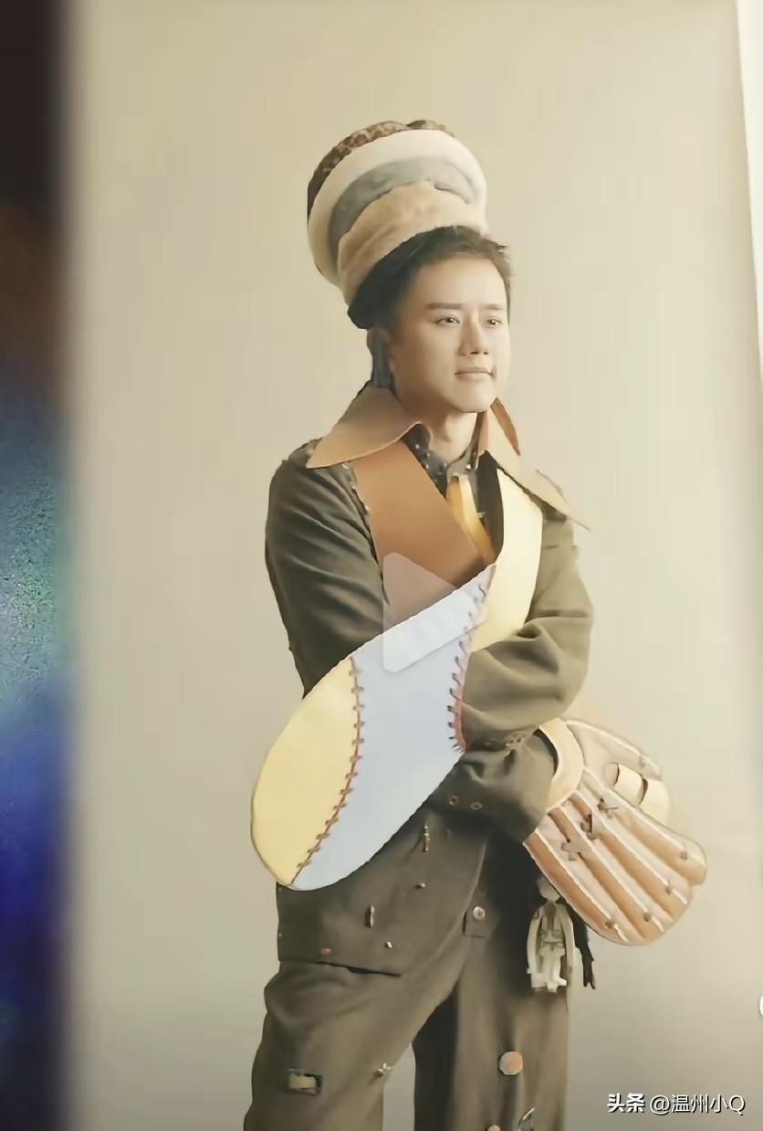 气质这东西有时候靠包装很难打造的，就拿张杰这个芭莎造型来说，其实挺好看的，就是他