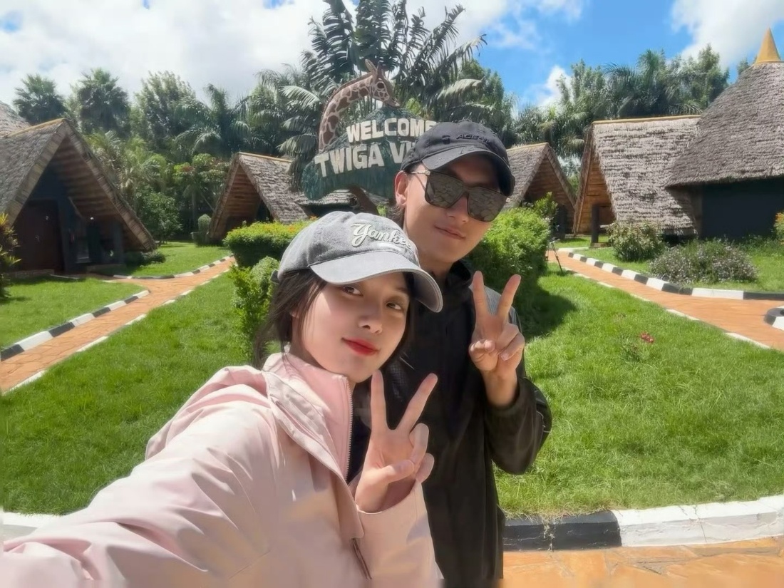黄子韬分享陪徐艺洋试婚纱看到两个人感情这么甜蜜！！真的是羡慕了！ ​​​