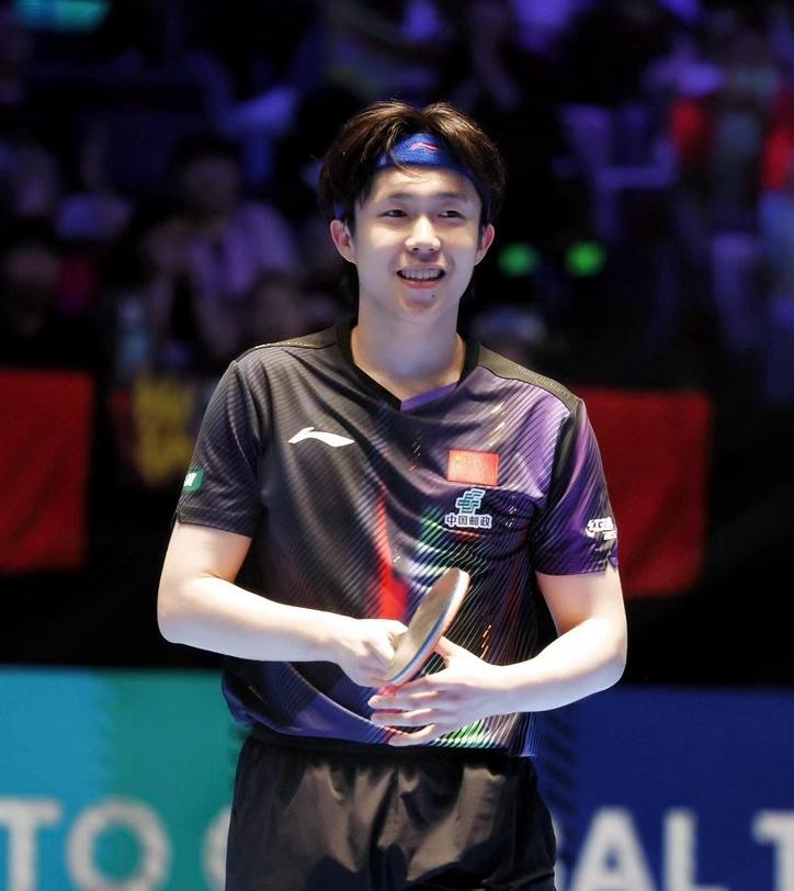 如果樊振东缺席世乒赛，男队这三个人可以顶上！

1.王楚钦

2.林诗栋

3.