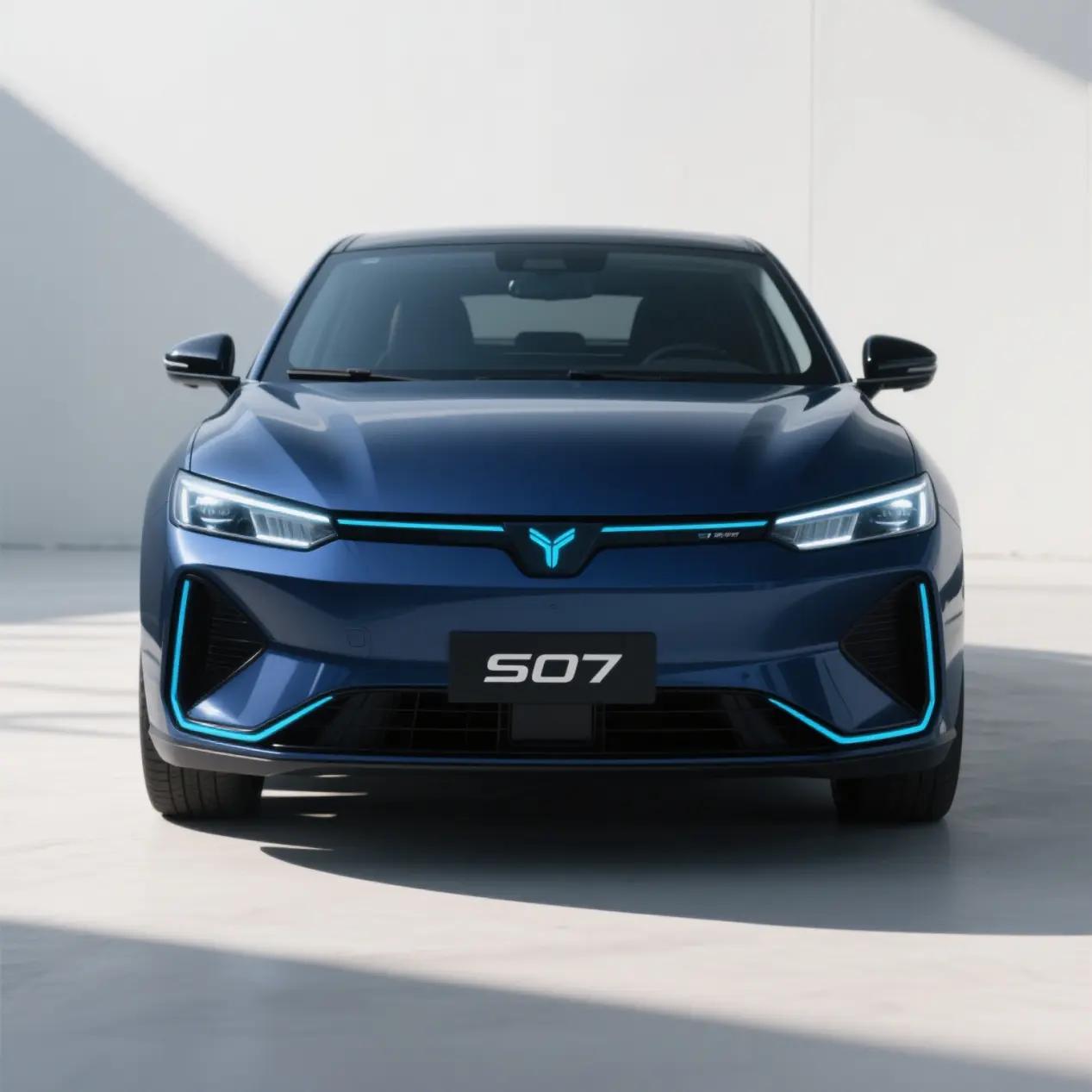 一同学告诉我，她最不喜欢倒车了，有一次倒车把车子后面撞掉了，心疼了她一下午。
 