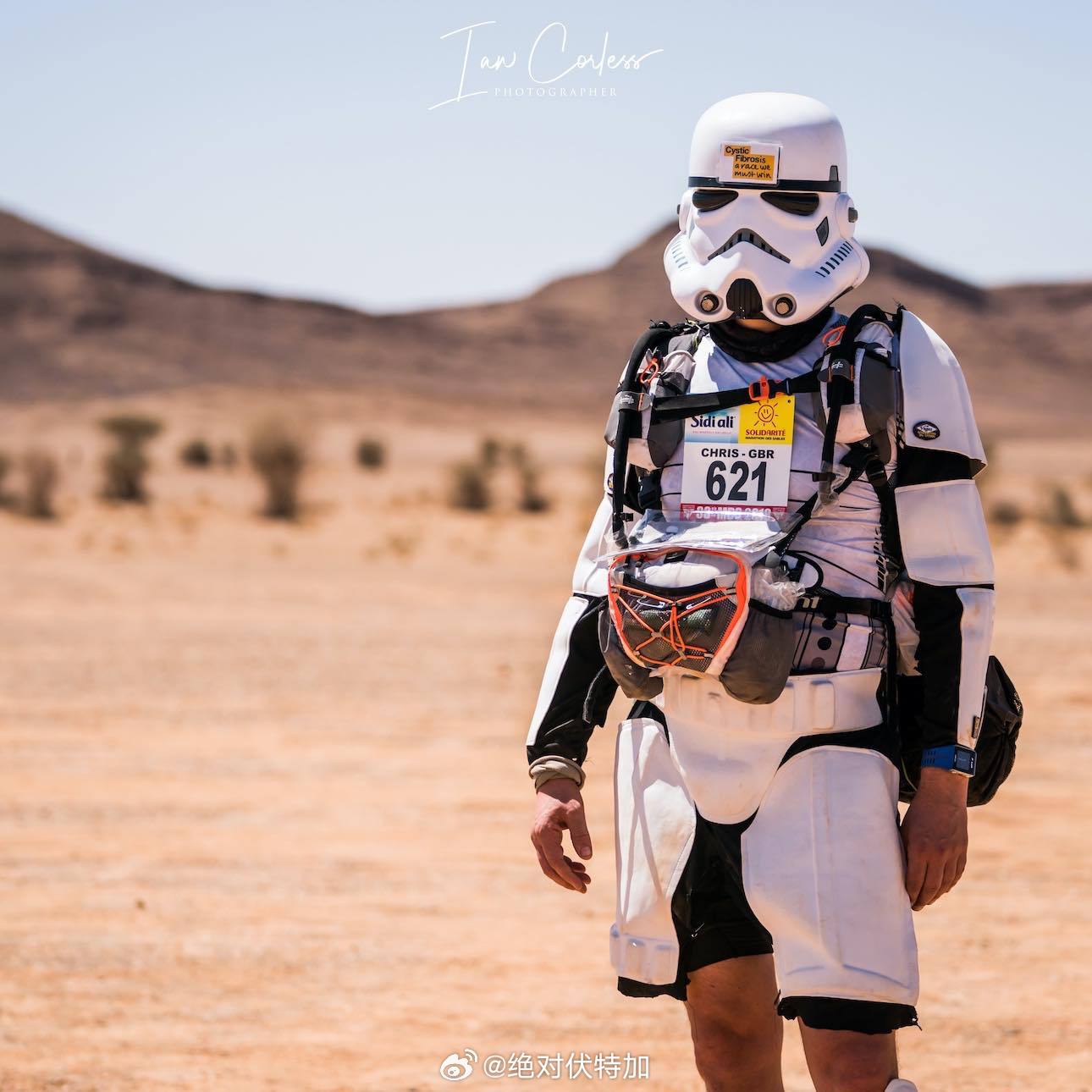 MARATHON DES SABLES 沙漠马拉松一名跑者的装备……没苦硬吃啊跑