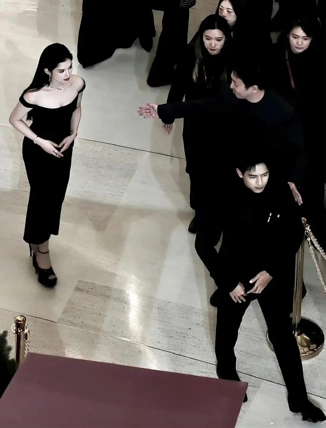 张婧仪和李现这场活动确实有很多人代高干文吧 