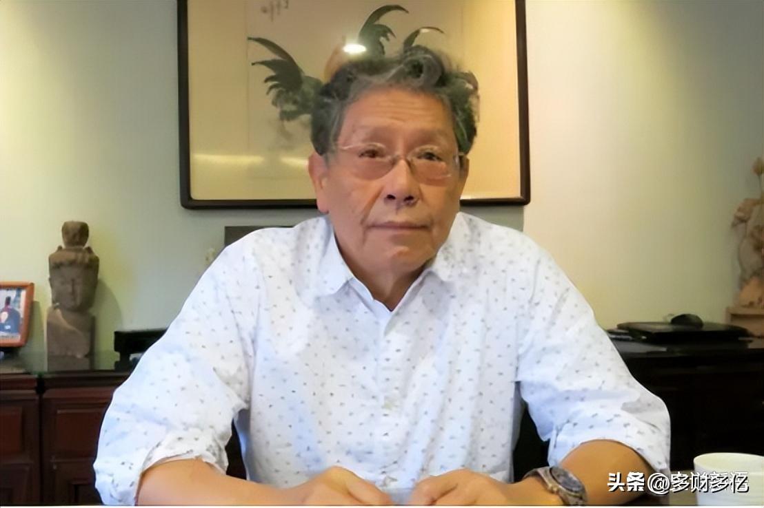 颠覆认知！张学良被囚54年真不冤？深夜血战，打光老蒋全部奉化子弟兵
 
台湾退役