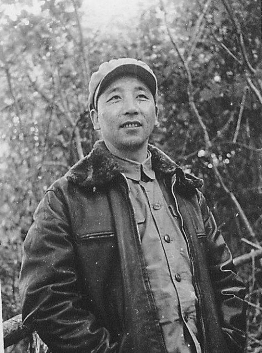 陈毅因为秦基伟请他吃八毛钱的饭，生气骂他不地道，这顿饭究竟发生了什么？
1948