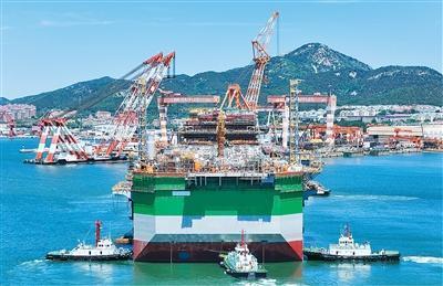 6月8日，据央视新闻直播间报道，昨天，中船舶与海洋工程装备产业持续展现出强劲发展
